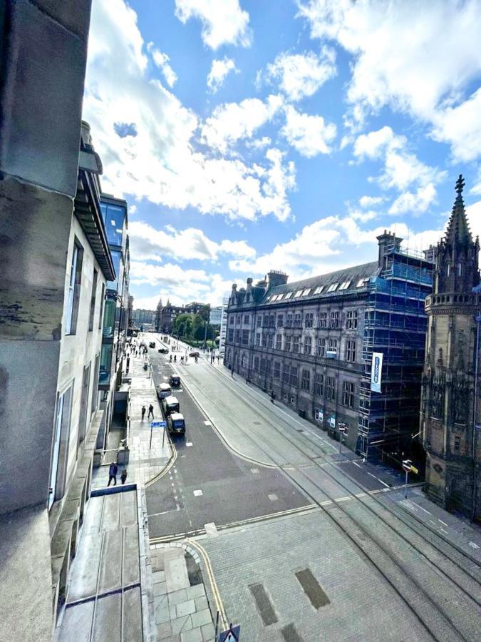 Ferienwohnung Incredible St Andrew'S Sq - 2 Bed In The Sky Edinburgh Exterior foto